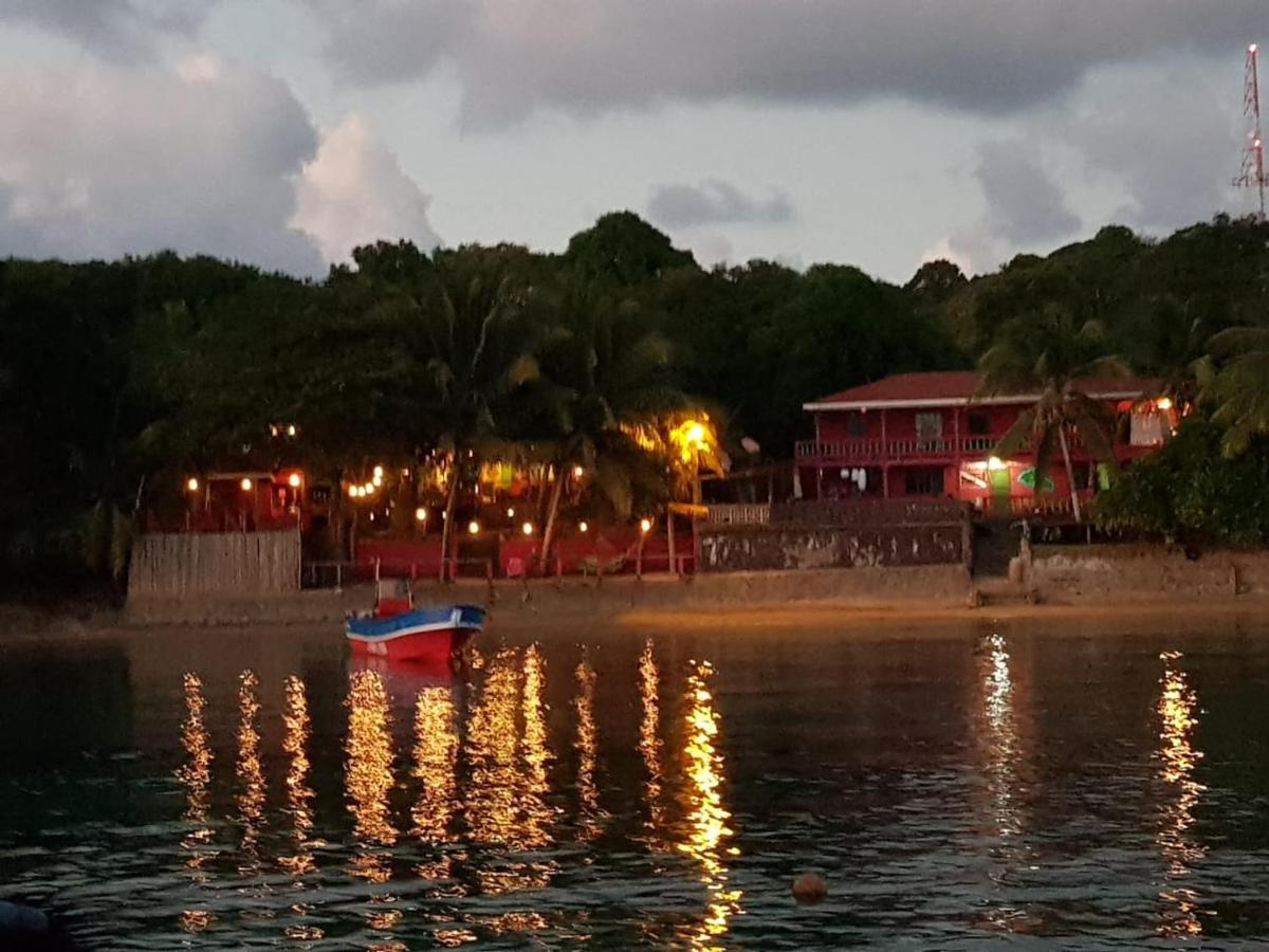 Las Palmeras Oceanview Hotel And Dive Center Малий Кукурудзяний острів Екстер'єр фото