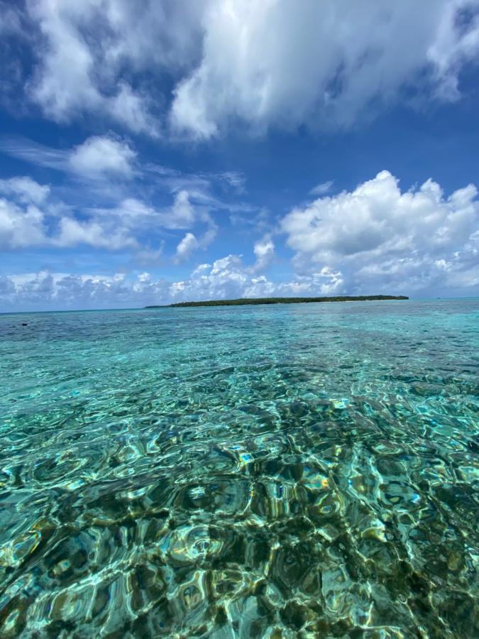 Las Palmeras Oceanview Hotel And Dive Center Малий Кукурудзяний острів Екстер'єр фото