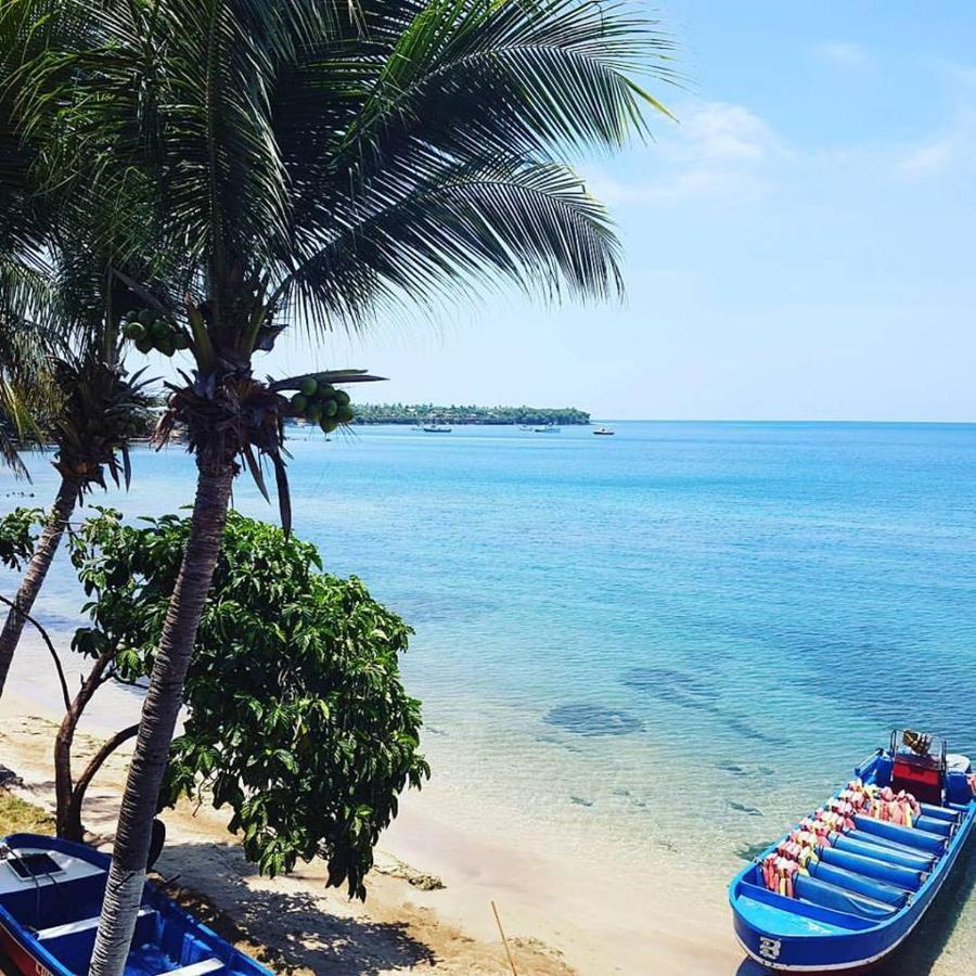 Las Palmeras Oceanview Hotel And Dive Center Малий Кукурудзяний острів Екстер'єр фото