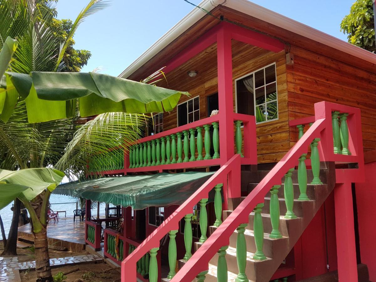 Las Palmeras Oceanview Hotel And Dive Center Малий Кукурудзяний острів Екстер'єр фото